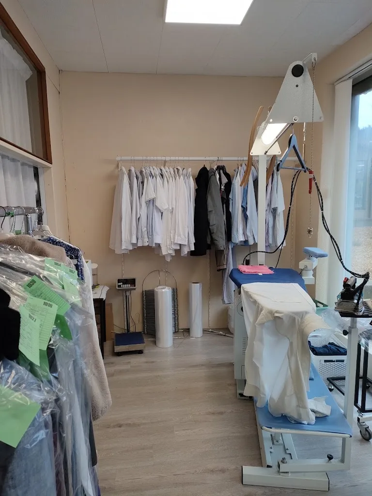 CELLES IN - photo 2