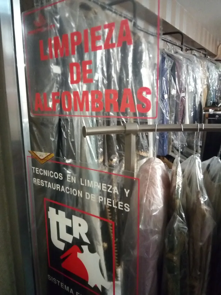Tintorería Betés - photo 2