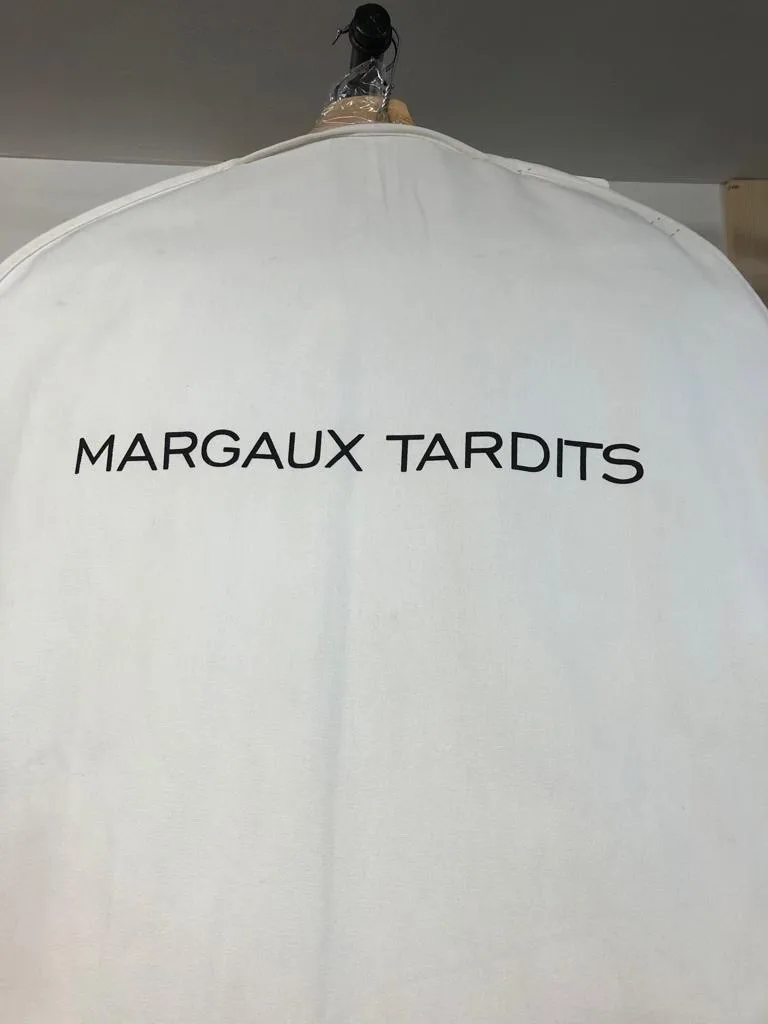 Les Teinturiers du Bonheur - Pressing et retouches de robes de mariée PARIS 12 - photo 2