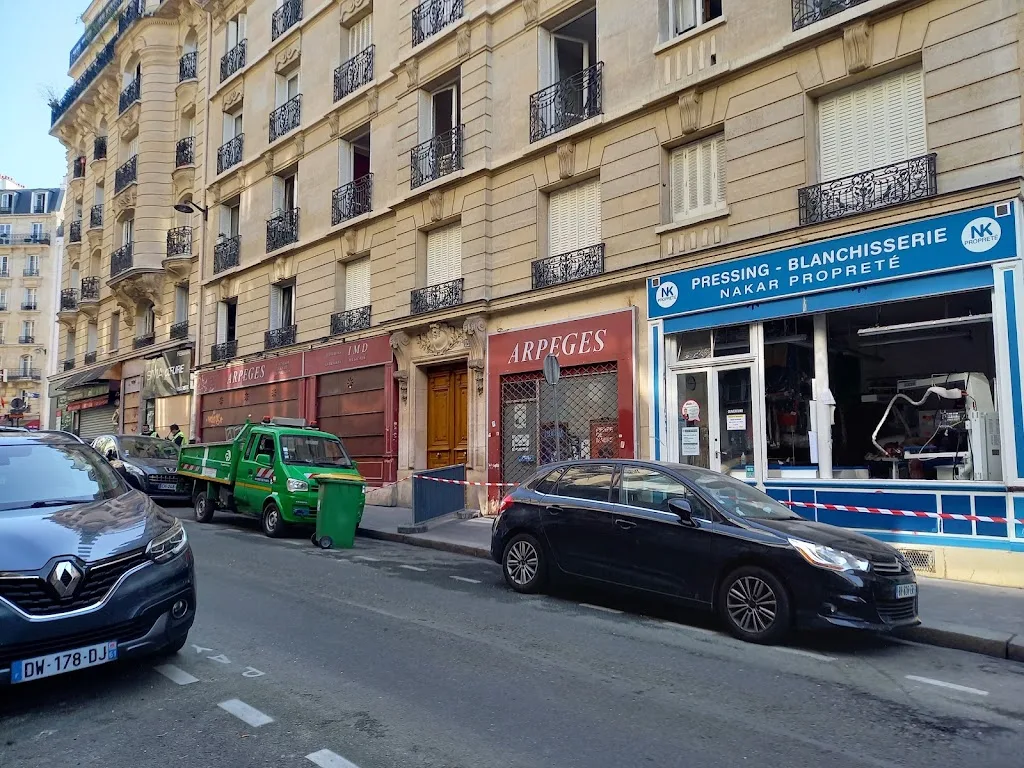 PROPRE Pressing et Blanchisserie - photo 3