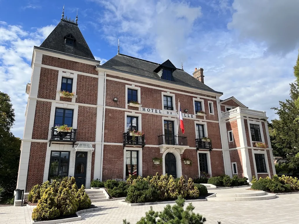 Beaumont-le-Roger - photo 1