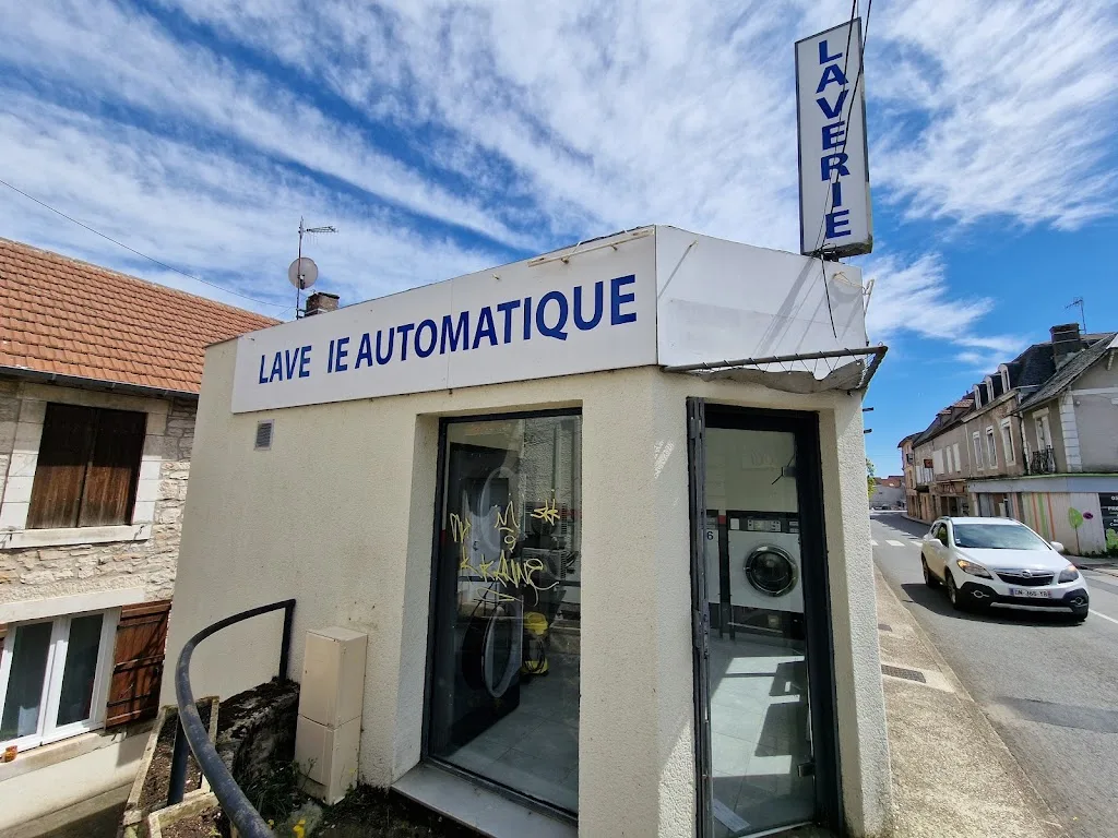 Laverie Revolution Laundry - photo 2