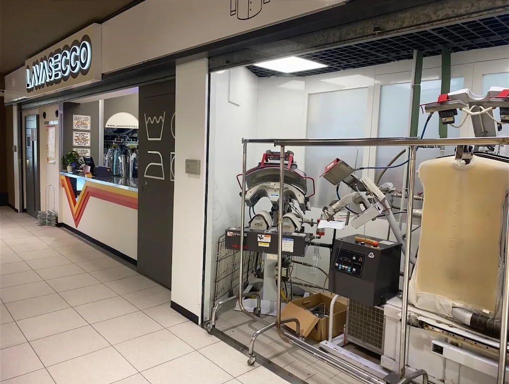 Lavanderia Ipercoop Cuneo - photo 3