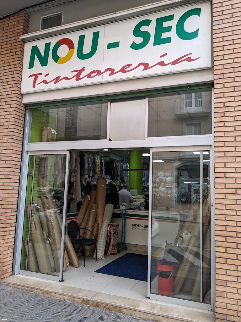 Nou-Sec Tintoreria - photo 1