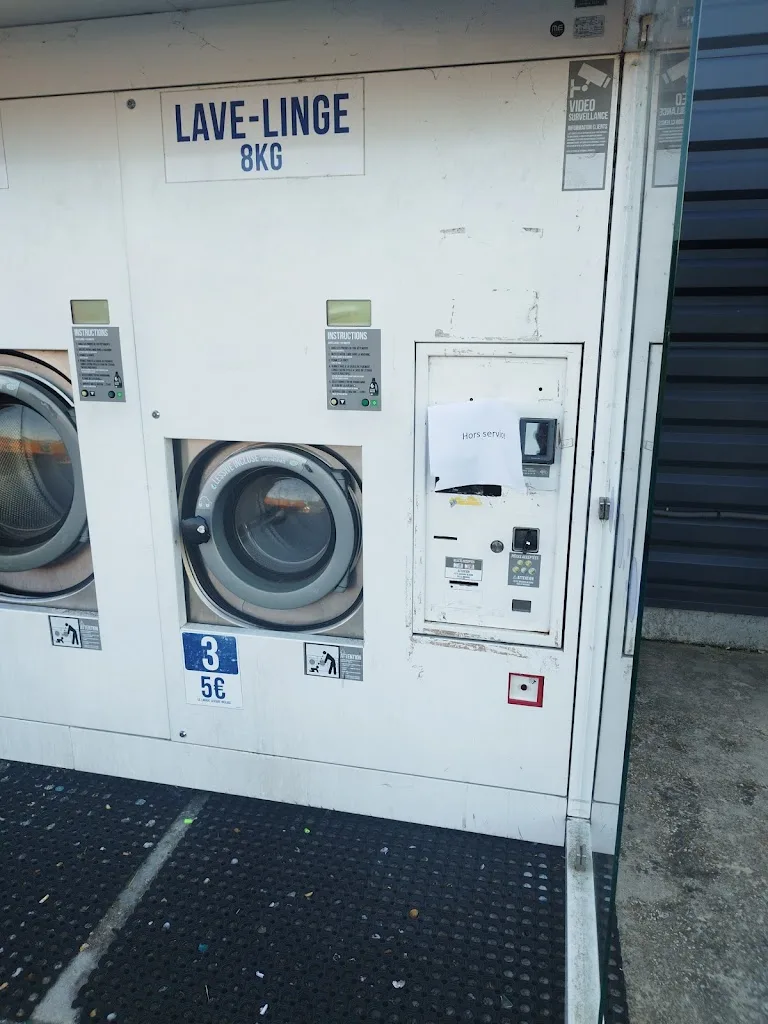 Laverie Revolution Laundry - photo 1