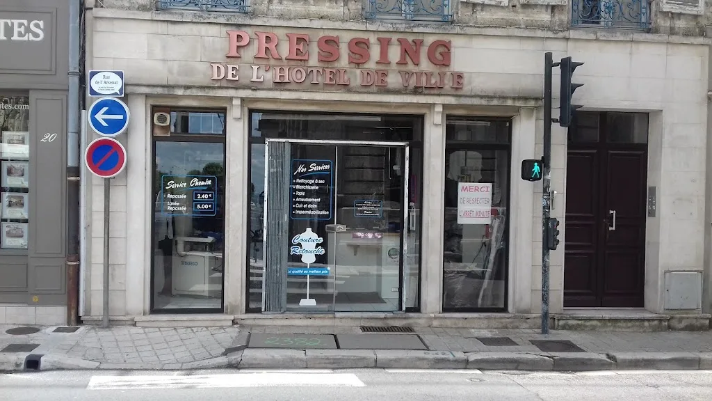PRESSING DE L'HÔTEL DE VILLE - photo 3