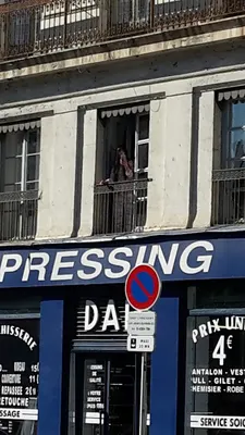 Pressing 5àsec Lyon Charité