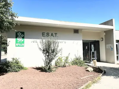 ESAT LES MICOCOULIERS