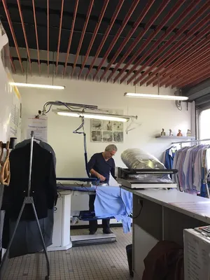IDEAL PRESSING