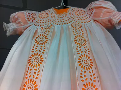 La Teinturerie Neuilly - Pressing Luxe Paris - Pressing Robe de mariée - Meilleur pressing